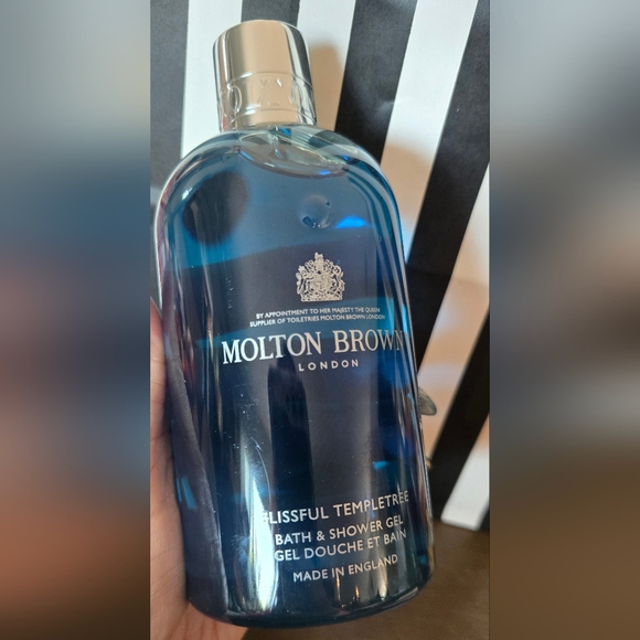 Molton Brown Blissful Templetree Bath & Shower Gel 10fl.oz. - Picture 3 of 4